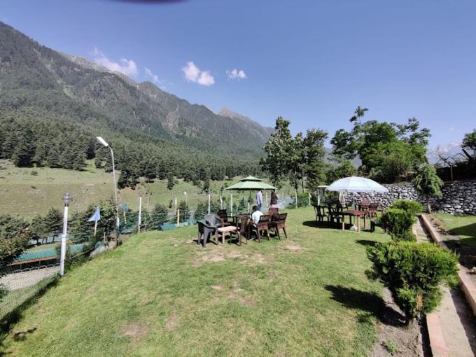 The Pinus Resort Pahalgām Extérieur photo