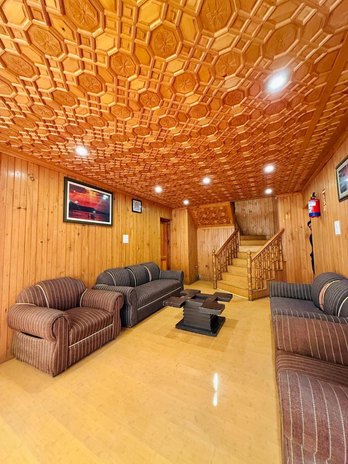 The Pinus Resort Pahalgām Extérieur photo